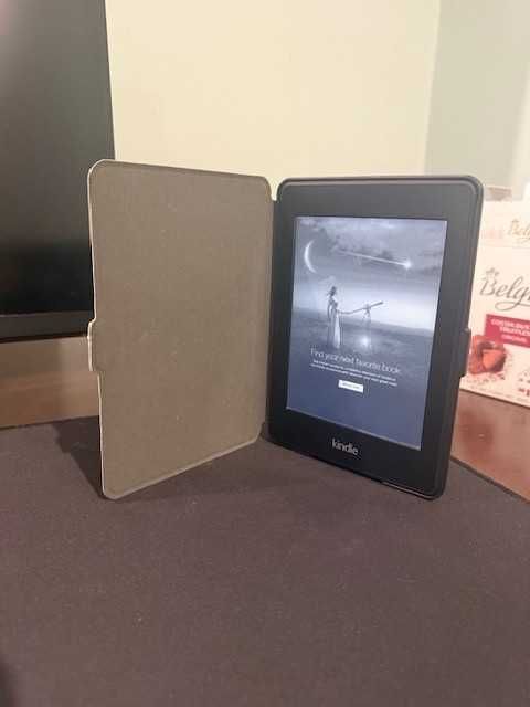 Kindle Paperwhite 6th Generation 4GB Wi-Fi + husă activă