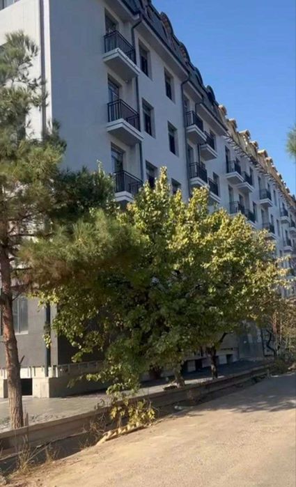 Продам 3-х комнатную(коробка) в Яшнабадском районе.Янгиобад