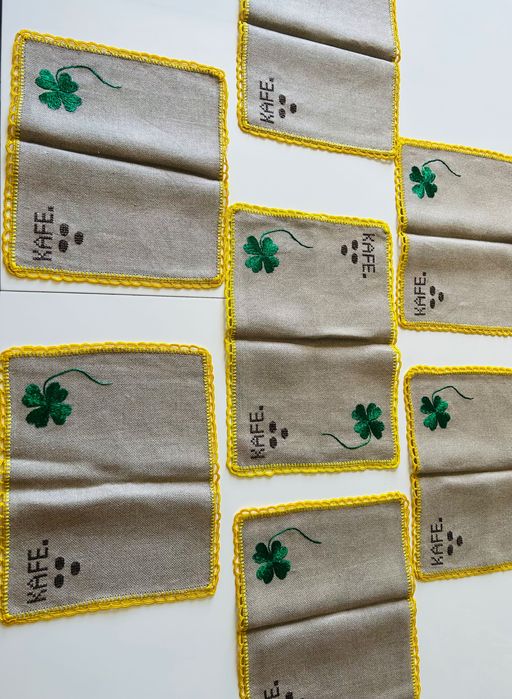 Сервизен текстилен комплект - ръчна изработка