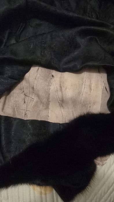 Продам норковую шубу