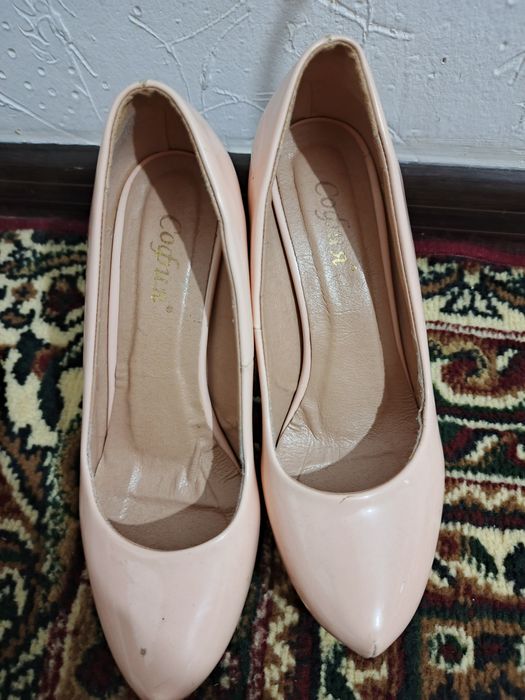 Vechirni kòylak sotiladi