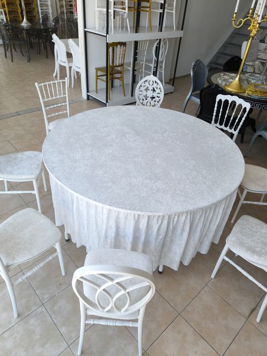 Fata de masa pentru masa rotunda