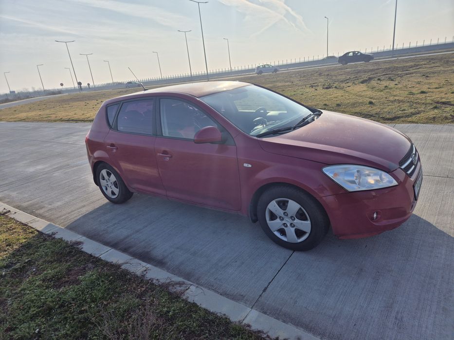 Kia Ceed  1.6 benzina