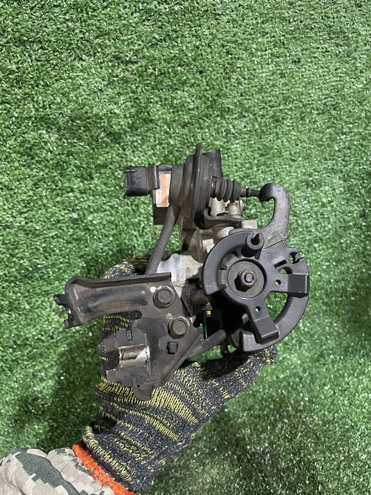 Дроссельная Заслонка 4a-fe 7a-fe