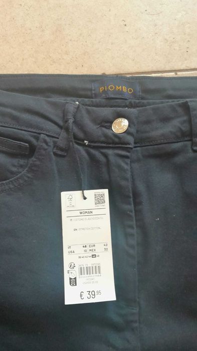 Pantaloni de firma brodati manual