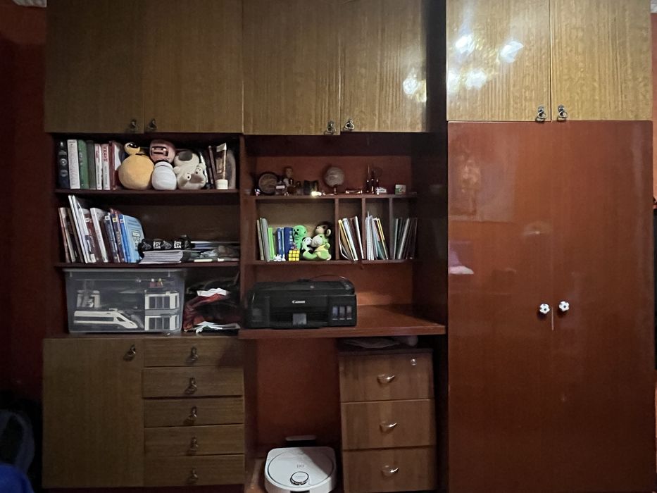 Бесплатно детскую  стенку