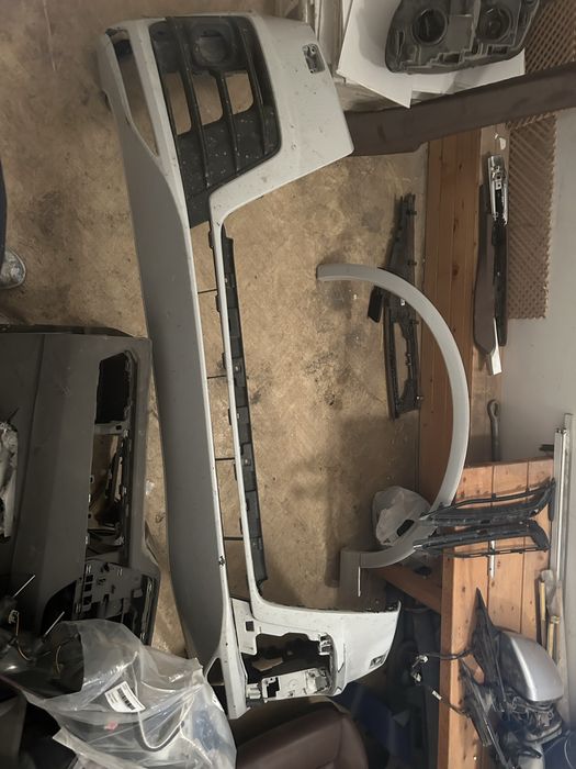 Предна Броня с дистроник SLine за Audi Q7 2018 4M