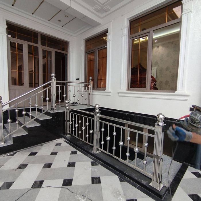 Nerjaveyka perila panjara reshotka