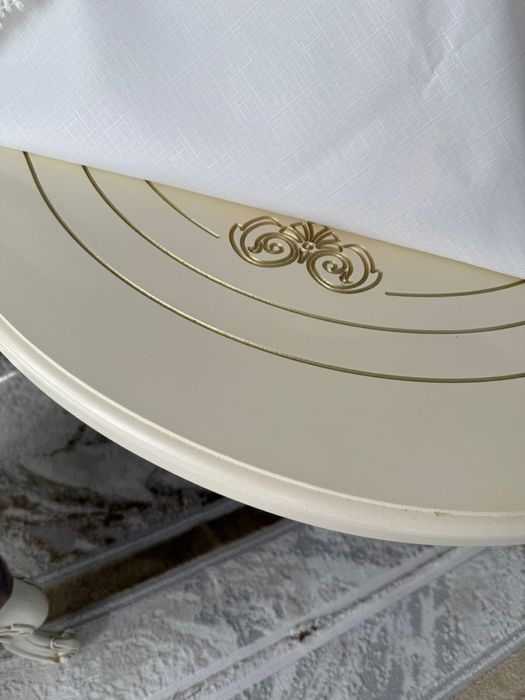 Продам стол, стулья