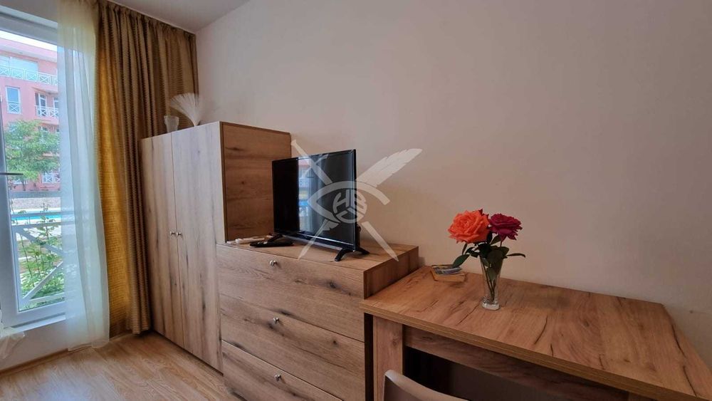 Продава се Ателие в к.к. Слънчев бряг - 28 кв.м за 1233 €/кв.м - Снимка #2