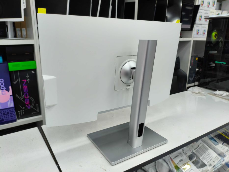 Моноблок 24" All-In-One 12-поколение