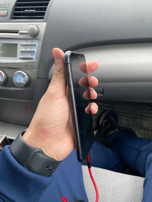 Iphone 11 64gb срочно