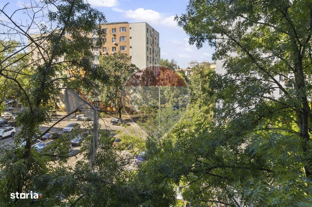 Apartament 3 camere decomandat, 65 mp, etaj 3/9 – Rahova