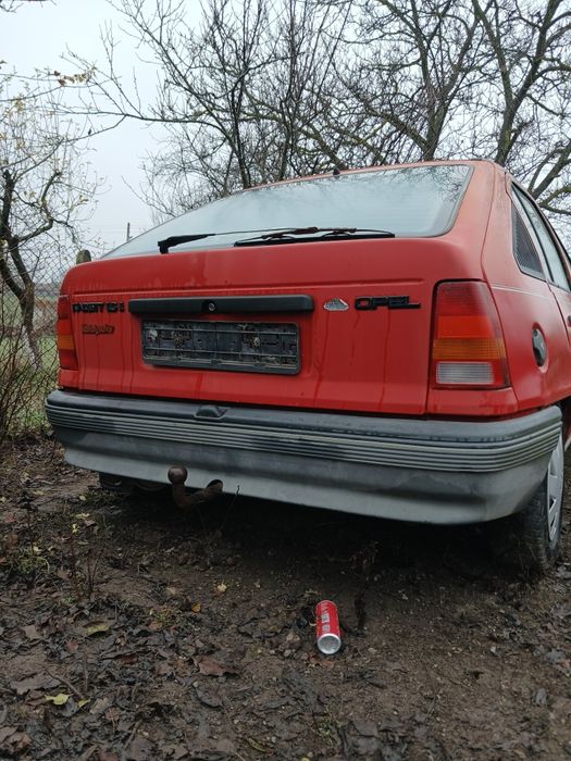 Opel kadett на ЧАСТИ