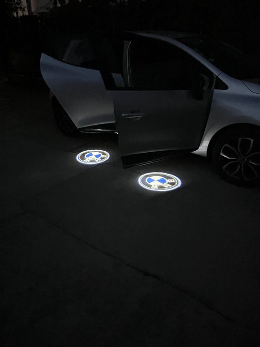 Proiectoare LED Auto cu Logo BMW