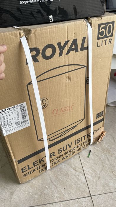 АРИСТОН 50литровый + смеситель