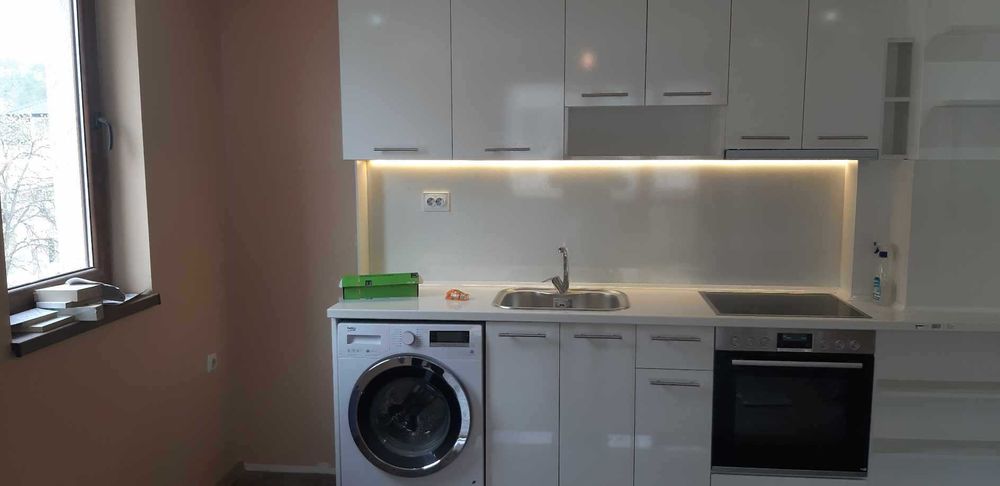 Двустаен апартамент, Под наем, Център