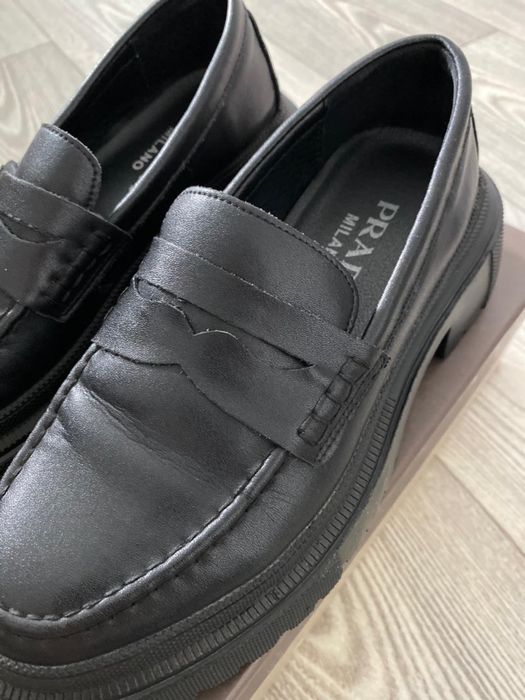 Продам женскую обувь