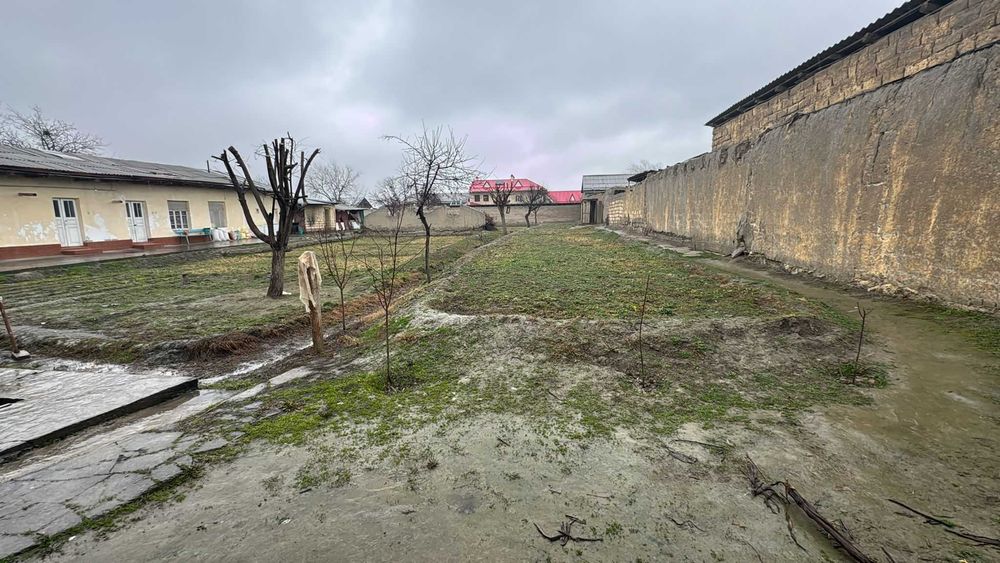 Egasi Tomonidan - Asosiy Yo'lda Hovli Uyi