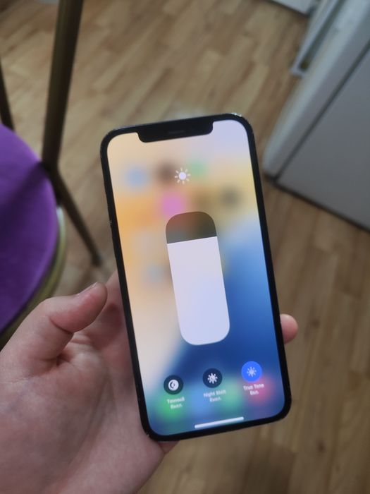 iPhone 12 128гб Apple