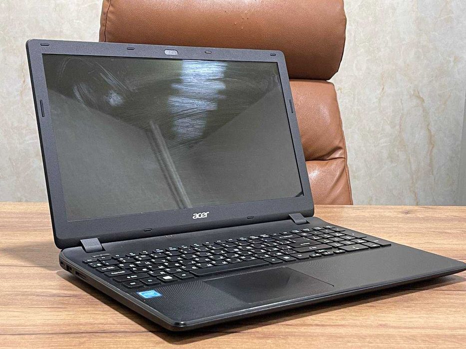 Продам удобный ноутбук ACER.     В хорошем состоянии, без дефектов