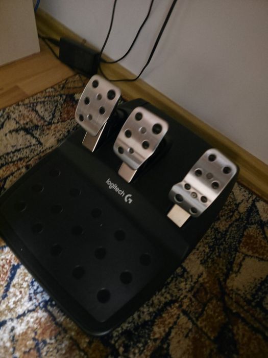 Volan Logitech G29