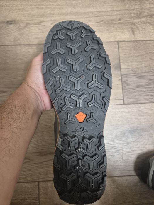 Vand bocanci waterproof Quechua