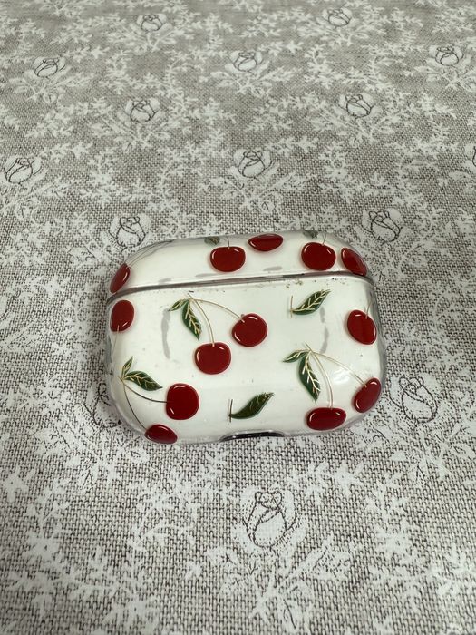 Кейс от эйрподс про 2 оригинал