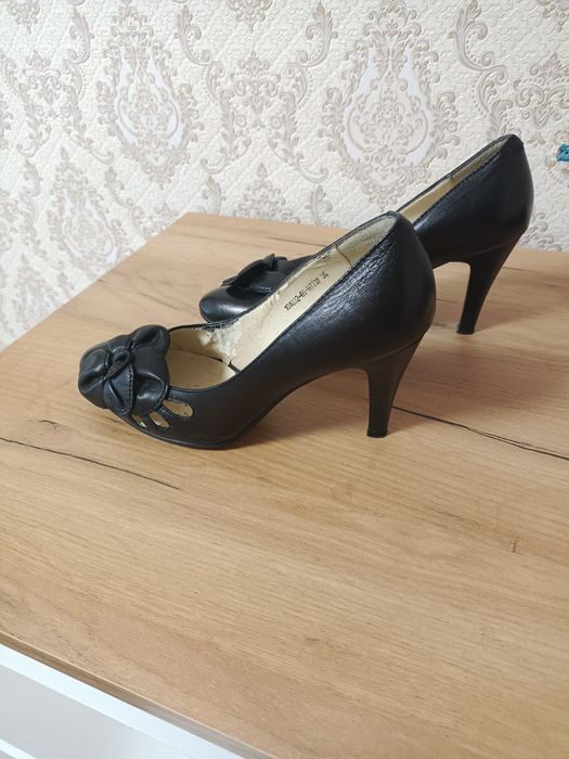 Продам     туфли