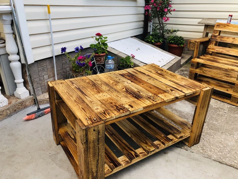 Градински палетни мебели