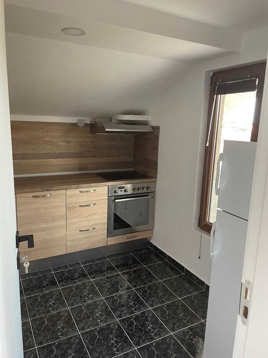 Дава се под наем Тристаен апартамент в Бургас, Сарафово - 115 кв.м за 459 € - Снимка #9