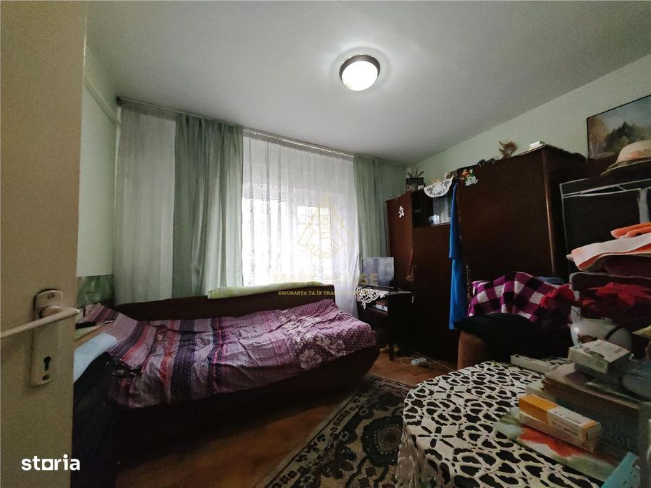 Apartament cu 2 camere de vanzare, zona Cora