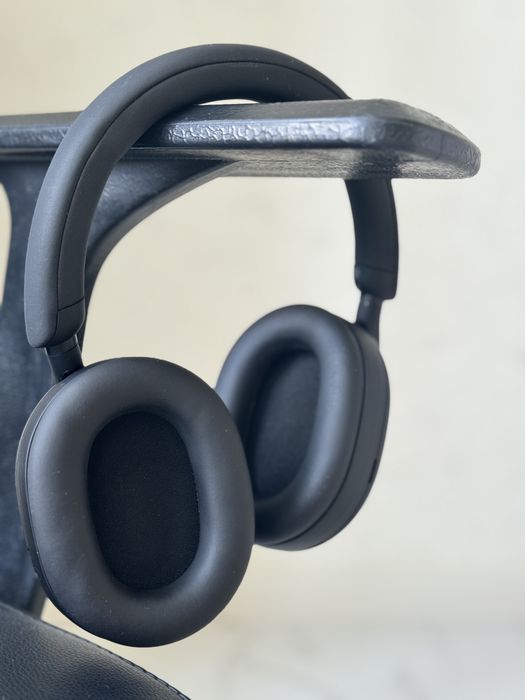 Новые наушники Sony