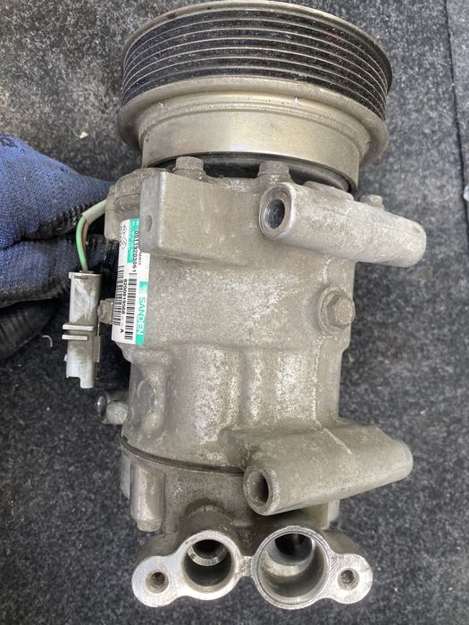 Компресор Климатик Renault Clio 3 1.2 16v 73HP/Клио Климатик