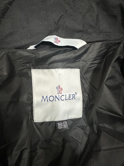 Moncler куртка 164-170 см