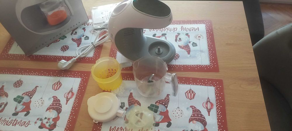 Многофункционален уред за приготвяне на бебешка храна Sweety Fox