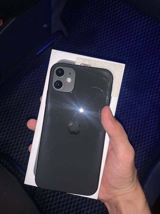 Iphone 11 64 GB 78% karobka dok