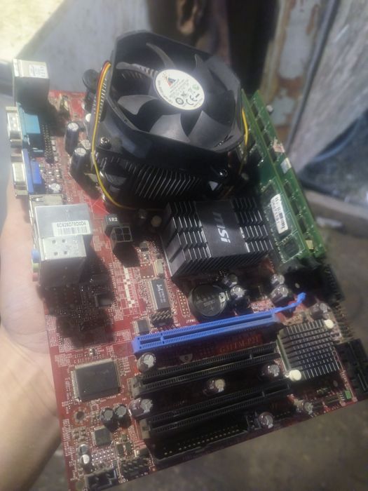 Продам или обменяю материнскую плату G31TM-P21