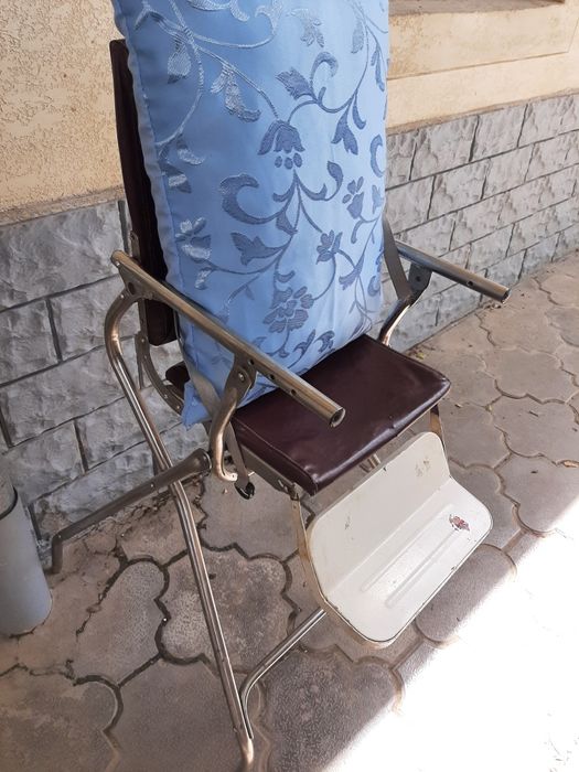 Бола овкатлантириш учун стулчик. Стульчик для кормления детей