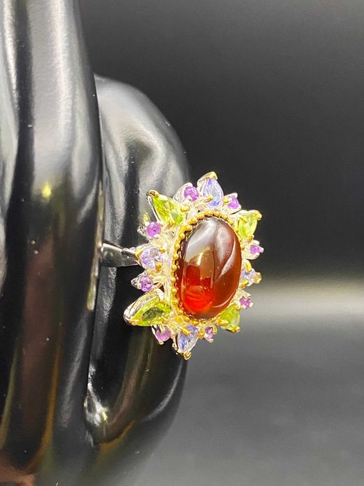 Сребърен Дамски пръстен с натурален Хесонит