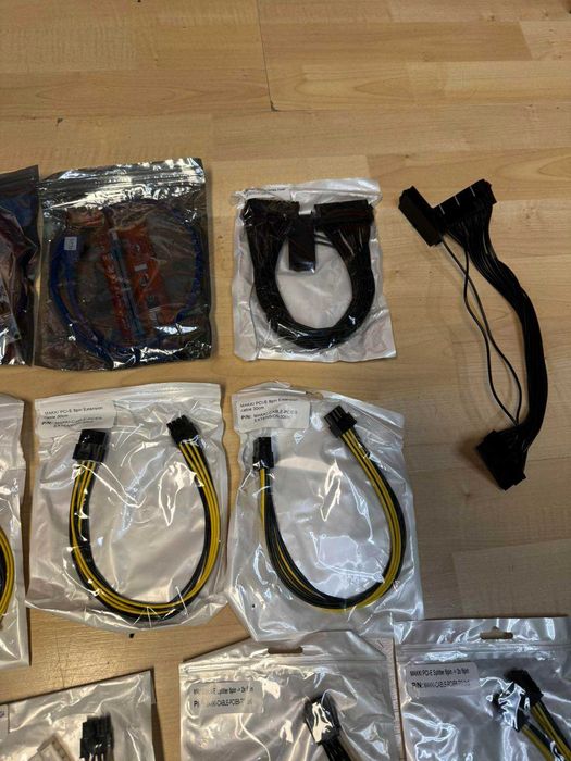 Части от копачка – riser-и, кабели, вентилатори (повечето нови)