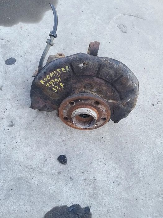 Fuzeta stanga fata 1.9 tdi skoda roomster 5j