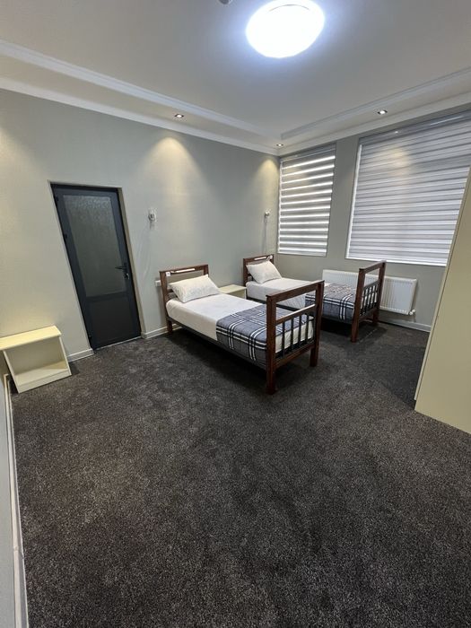 Halol hostel 50 000 dan 150 000 gacha
