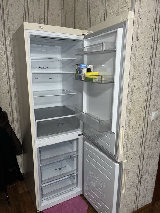 Холодильник Lg Lg