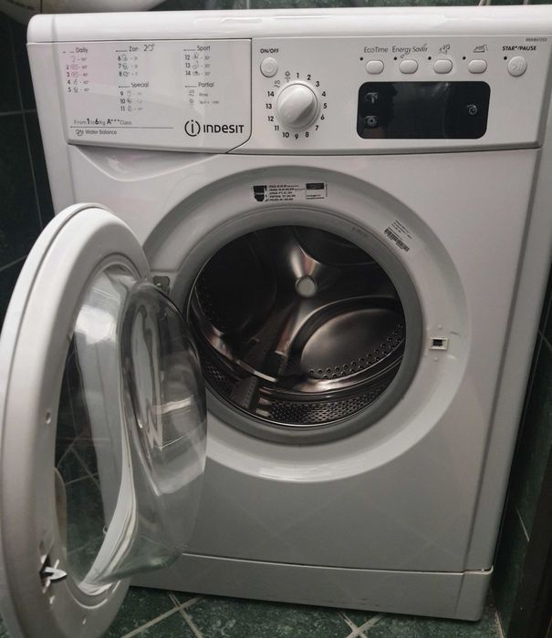 Пералня Indesit slim