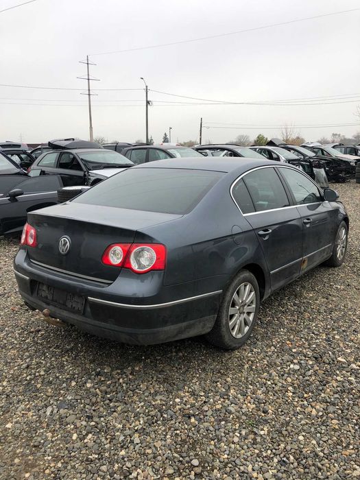 Dezmembrez Vw Passat B6 2009, 2,0tdi tip CBB, cutie automata