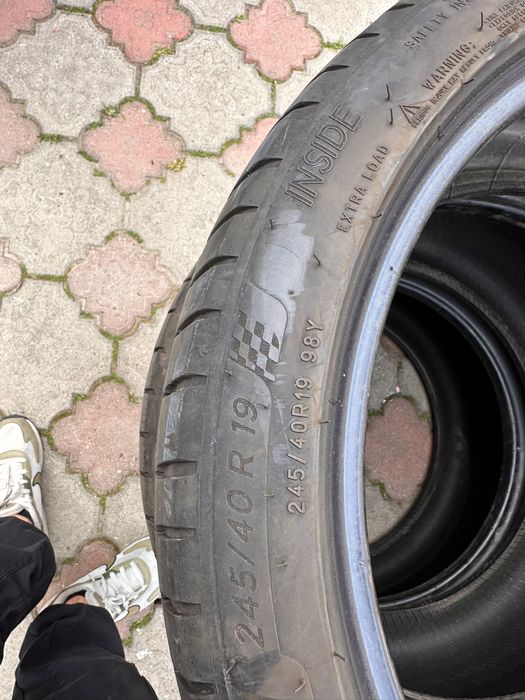 Anvelope vara 245/40/19 cu 275/35/19 RSC