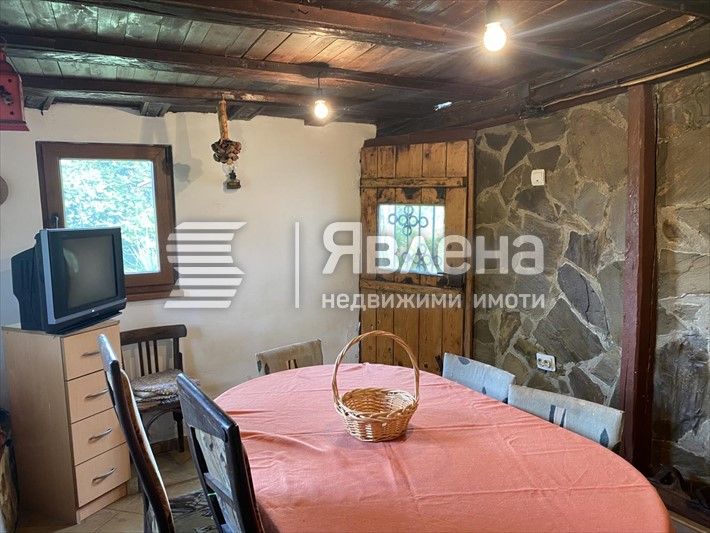 Продава се Къща в с. Равново, Област Велико Търново - 150 кв.м за 280 €/кв.м - Снимка #6