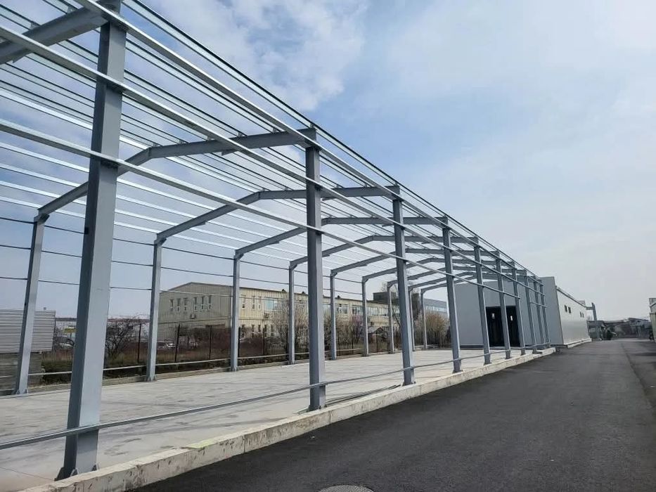 Vând structură metalică hala orice dimensiune dorită pe comandă.
