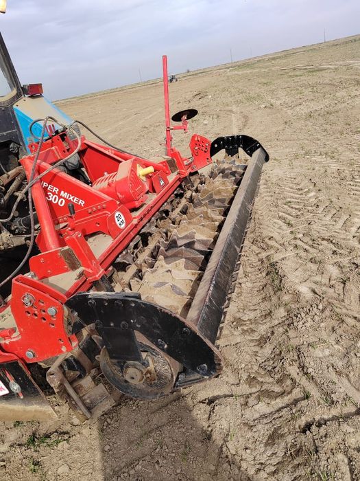 Селхоз техника для посева уборки